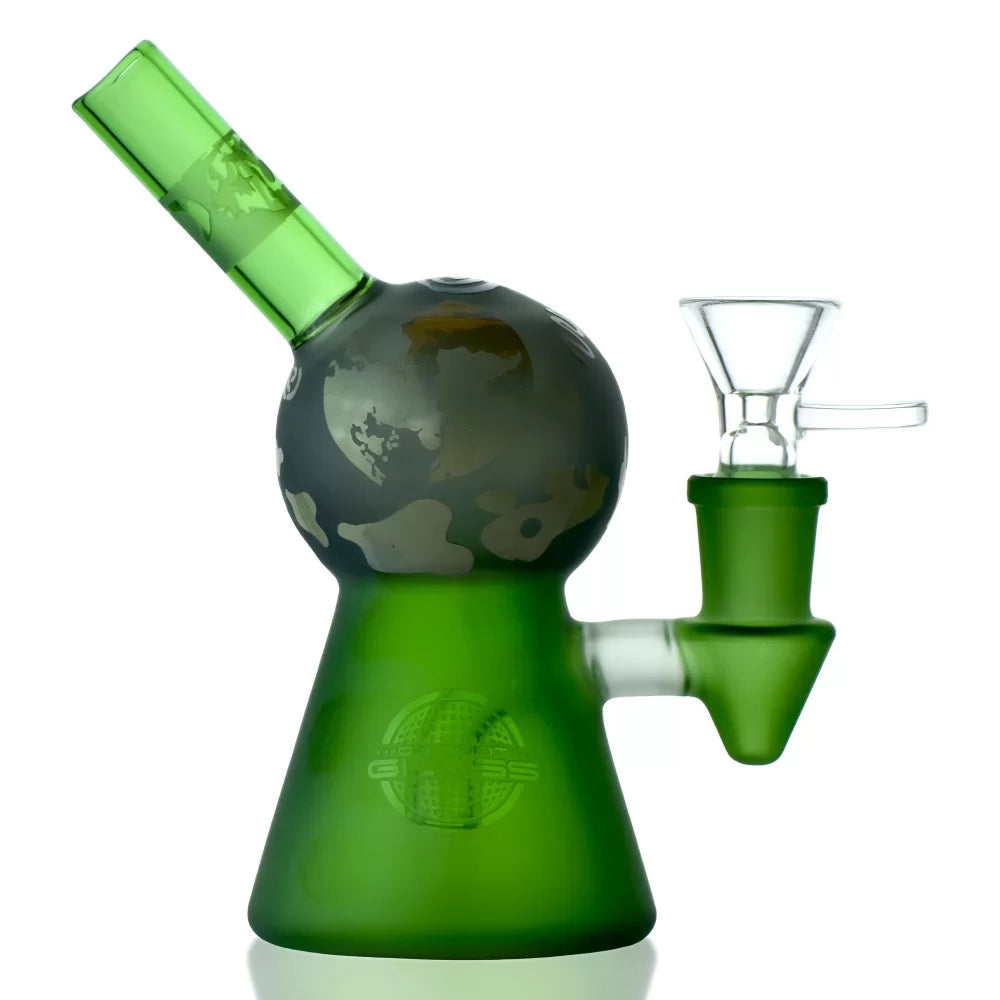 On Point Glass - 5.5" Planet Earth Inspired Water Pipe